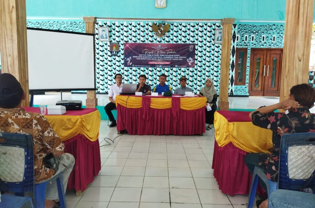 Kepala Desa Pegadingan Hadiri Rapat Pleno Terbuka Daftar Pemilih Hasil Pemutakhiran (DPHP) Pemilihan Gubernur Jawa Tengah dan Bupati Cilacap